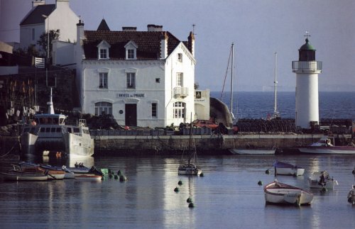 Le port de SAUZON